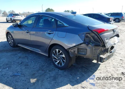 2017 Honda Civic Ex z USA, uszkodzony, nr VIN 19XFC2F77HE077887